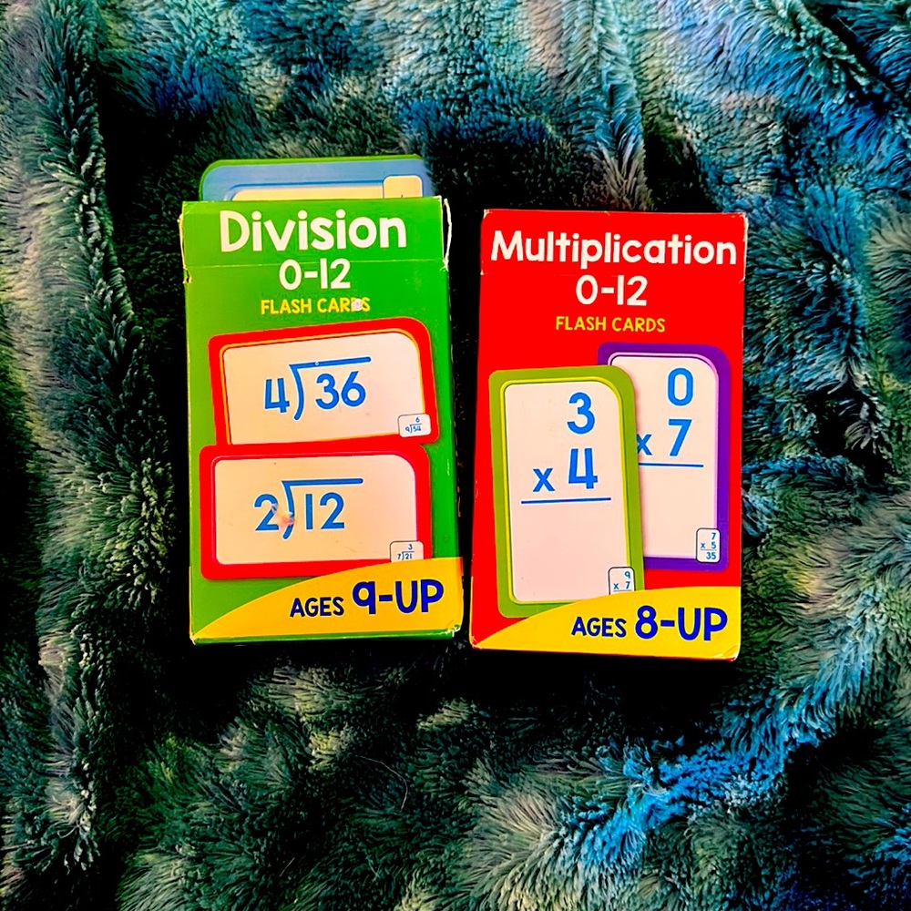 Multiplication, flashcards and division flashcards for ages 0-12